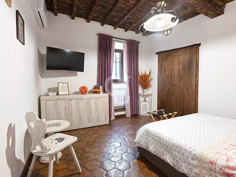 Immagine 9 di Appartamento in vendita  in Via Loreto a Bagnoregio