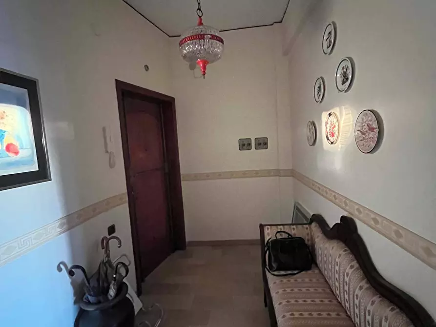 Immagine 9 di Appartamento in vendita  in corso garibaldi a Portici