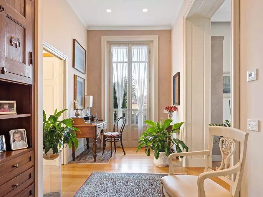 Immagine 17 di Villa in vendita  in Corso Leonardo Da Vinci a Gallarate