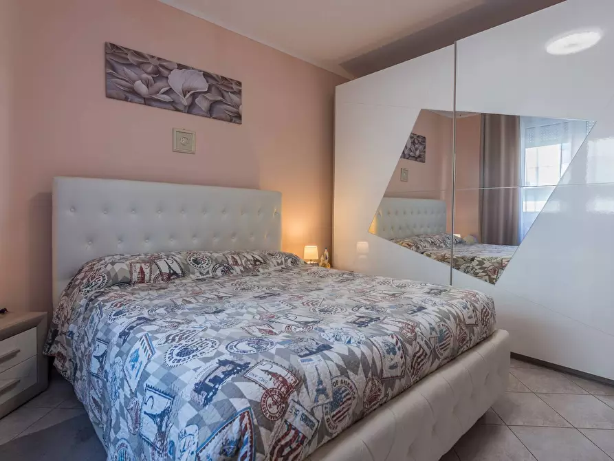 Immagine 12 di Appartamento in vendita  in Via Tevere a San Giovanni In Marignano