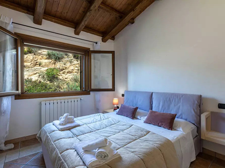 Immagine 19 di Villa in vendita  in VIA Casagliana a Olbia