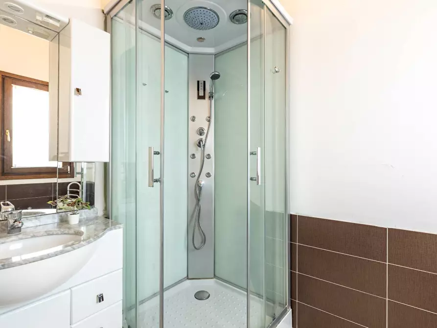 Immagine 24 di Villa in vendita  in VIA Casagliana a Olbia