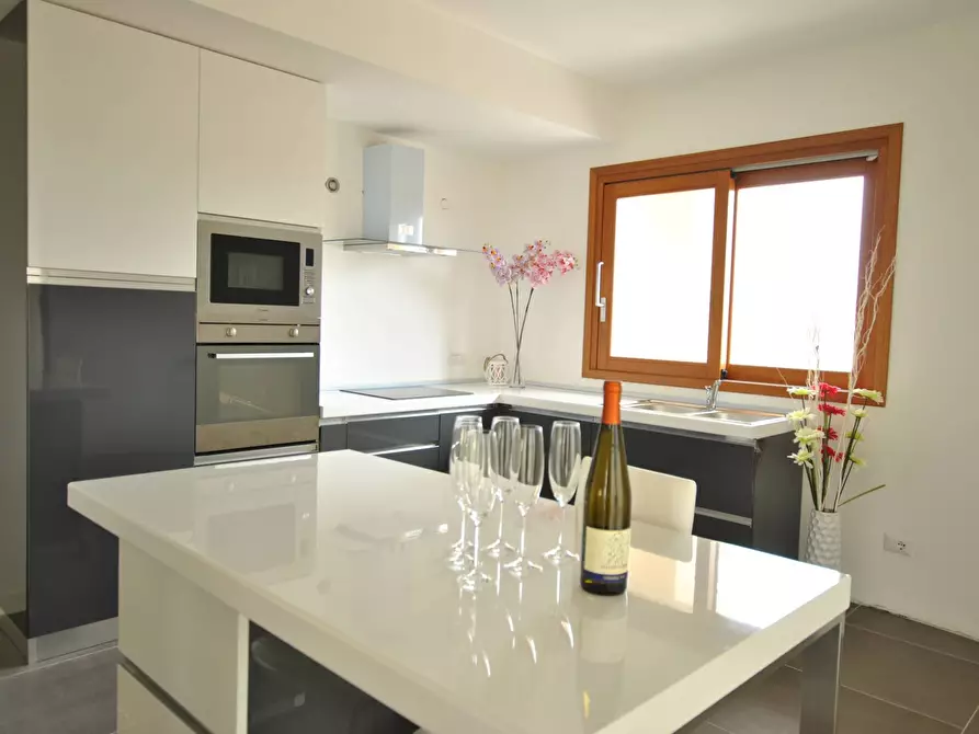 Immagine 16 di Attico in vendita  in Corso Umberto a Olbia