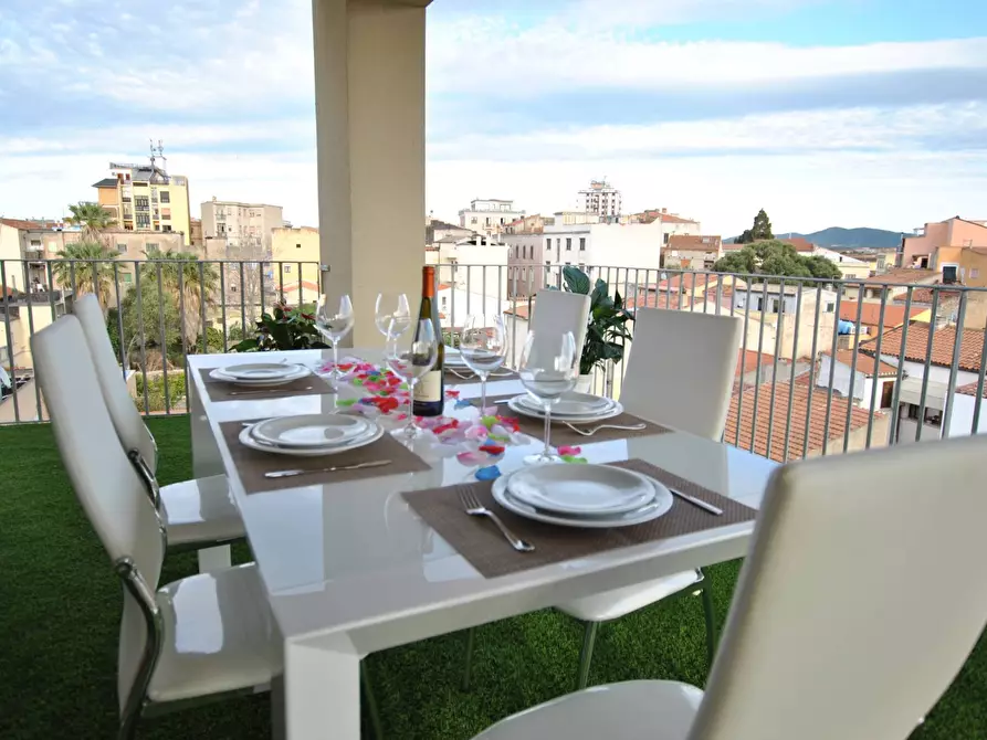 Immagine 21 di Attico in vendita  in Corso Umberto a Olbia