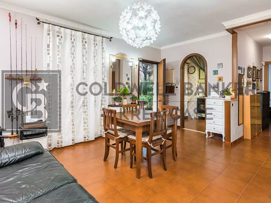 Immagine 1 di Appartamento in vendita  in Via Libero Tubino a Ciampino