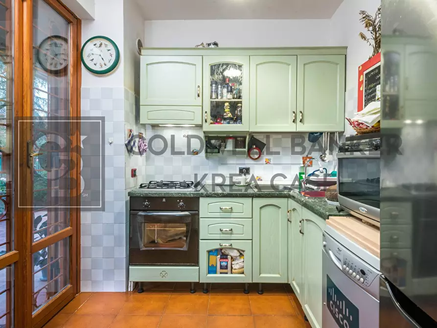 Immagine 5 di Appartamento in vendita  in Via Libero Tubino a Ciampino