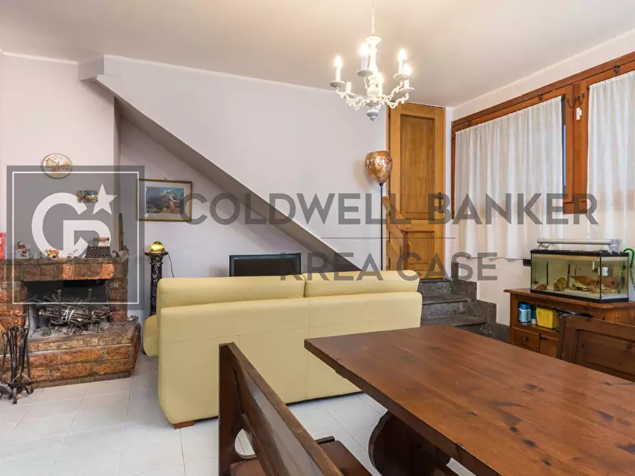 Immagine 18 di Appartamento in vendita  in Via Libero Tubino a Ciampino