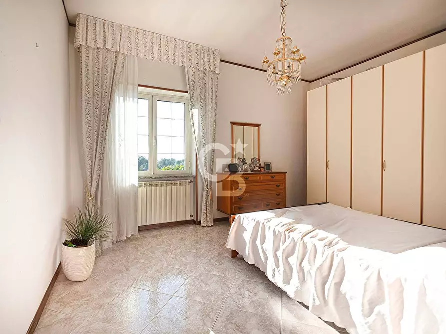 Immagine 18 di Villa in vendita  in Strada Provinciale Norchia a Vetralla