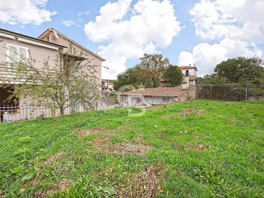 Immagine 4 di Villa in vendita  in Strada Asmara a Vetralla