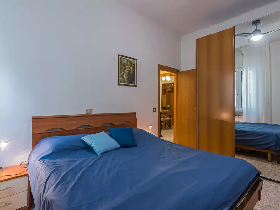 Immagine 10 di Appartamento in vendita  in Via Bovio a Cattolica