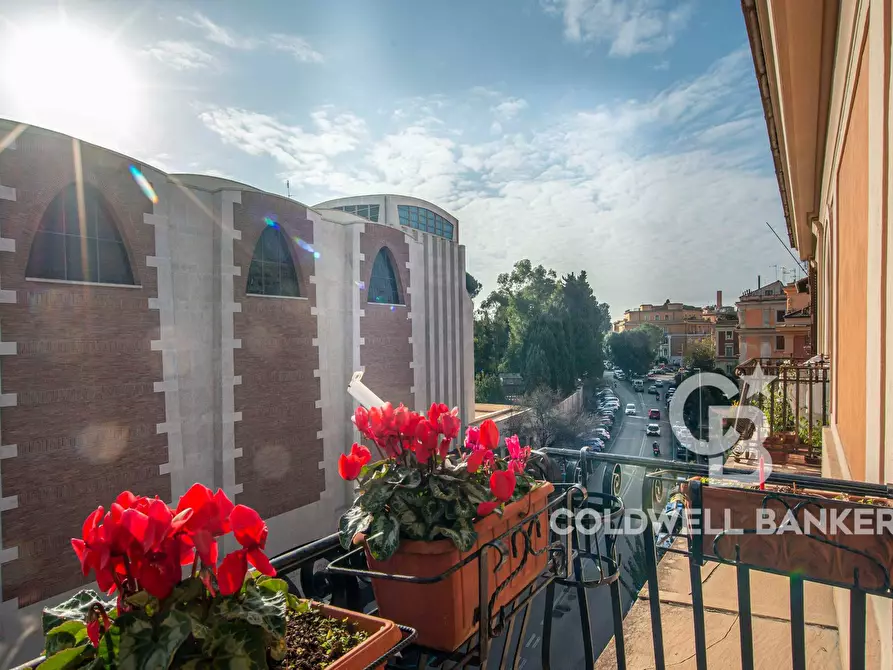 Immagine 15 di Appartamento in vendita  in Via Giovanni Battista De Rossi a Roma