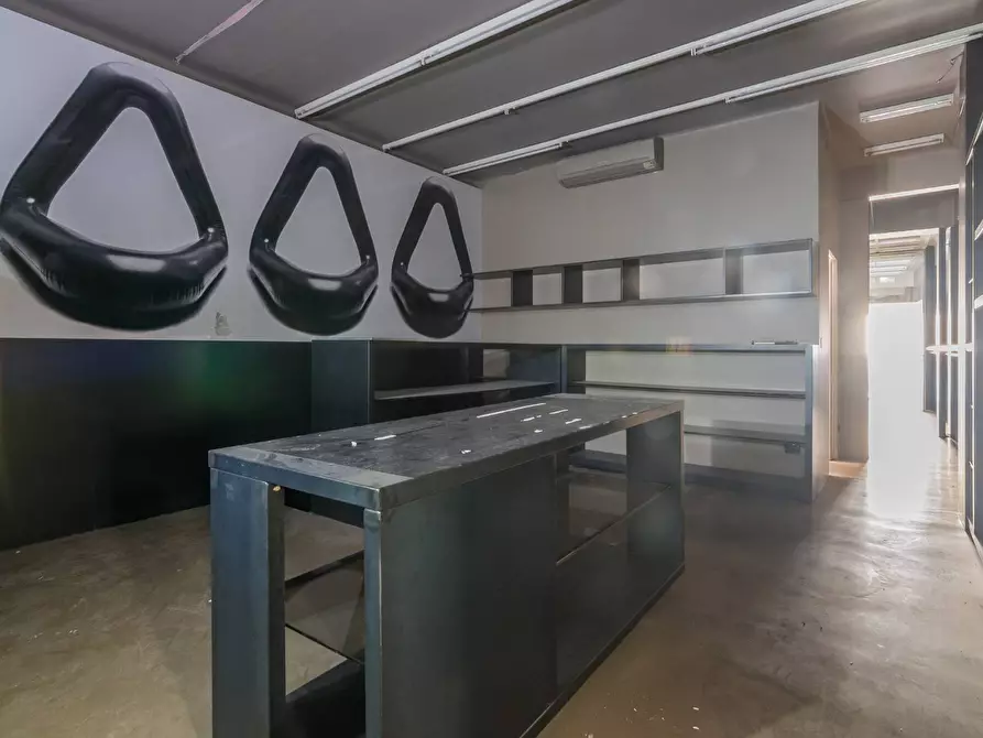 Immagine 2 di Appartamento in vendita  in Via Bovio a Cattolica