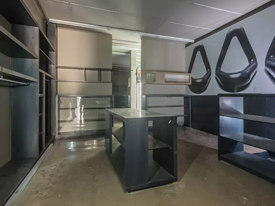 Immagine 3 di Appartamento in vendita  in Via Bovio a Cattolica