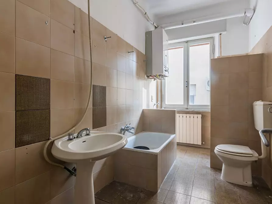 Immagine 4 di Appartamento in vendita  in Via Bovio a Cattolica