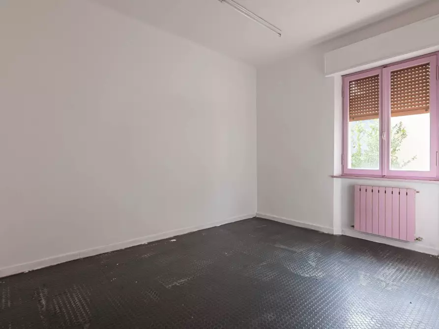 Immagine 11 di Appartamento in vendita  in Via Bovio a Cattolica