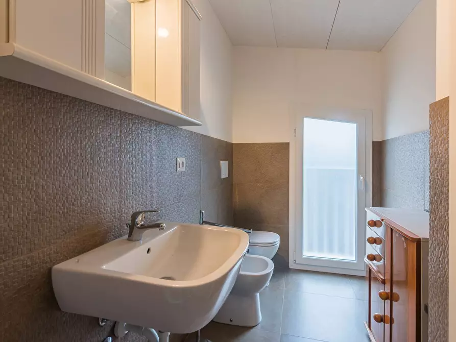 Immagine 4 di Attico in vendita  in Via Bovio a Cattolica