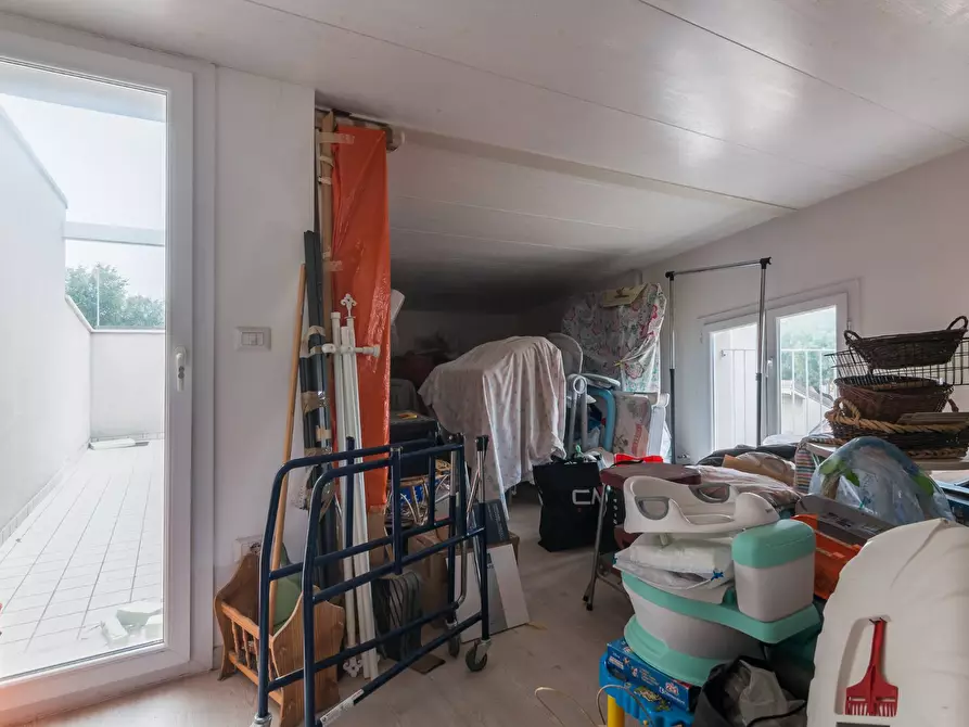 Immagine 9 di Attico in vendita  in Via Bovio a Cattolica