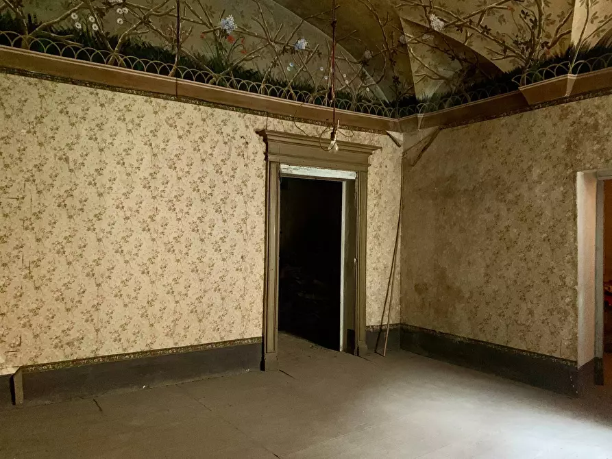 Immagine 26 di Palazzo in vendita  in Via Giolitti a Mondovì