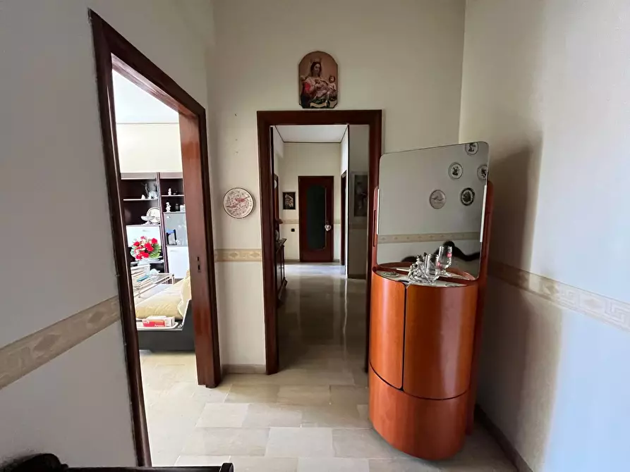 Immagine 12 di Appartamento in vendita  in corso garibaldi a Portici