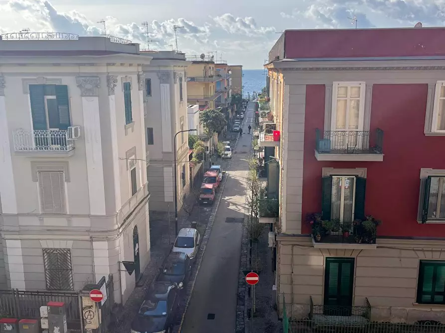 Immagine 1 di Appartamento in vendita  in corso garibaldi a Portici