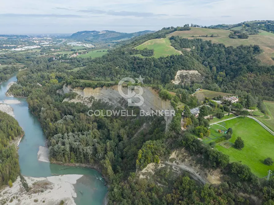 Immagine 6 di Villa in vendita  in Via Vizzano a Sasso Marconi