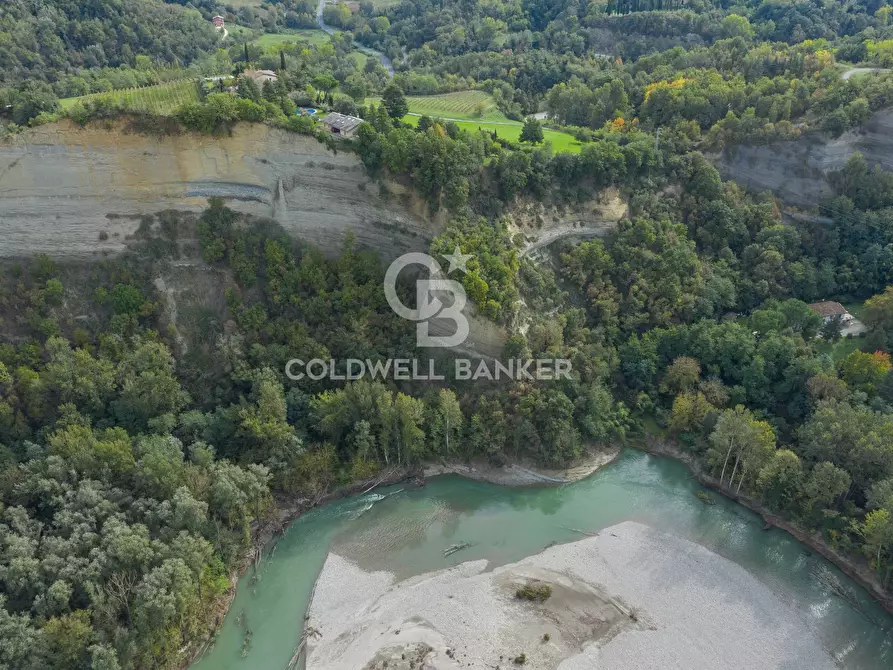 Immagine 14 di Villa in vendita  in Via Vizzano a Sasso Marconi