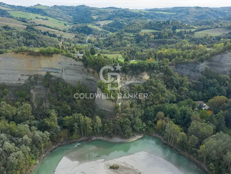 Immagine 15 di Villa in vendita  in Via Vizzano a Sasso Marconi