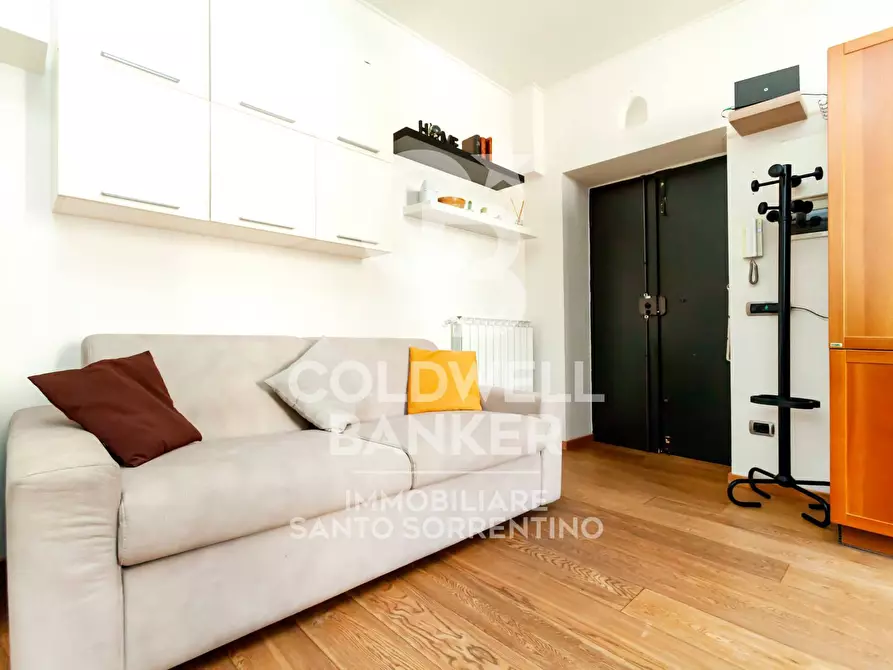 Immagine 5 di Appartamento in vendita  in Via Aldo Manuzio a Roma