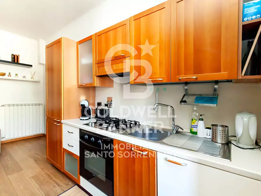 Immagine 12 di Appartamento in vendita  in Via Aldo Manuzio a Roma