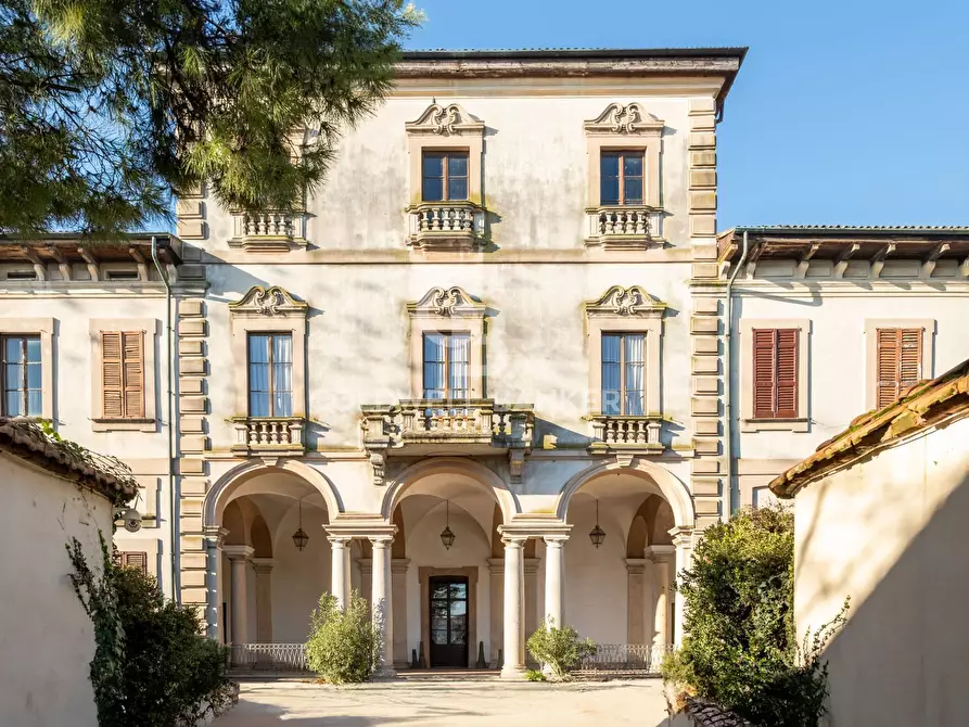 Immagine 2 di Villa in vendita  in PIAZZA RESTA a Vittuone