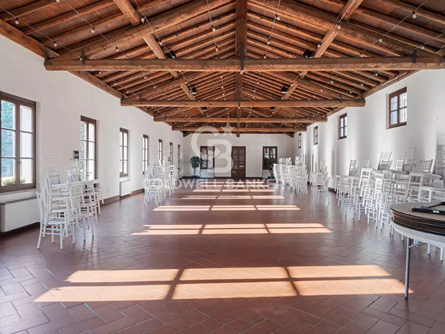 Immagine 17 di Villa in vendita  in PIAZZA RESTA a Vittuone