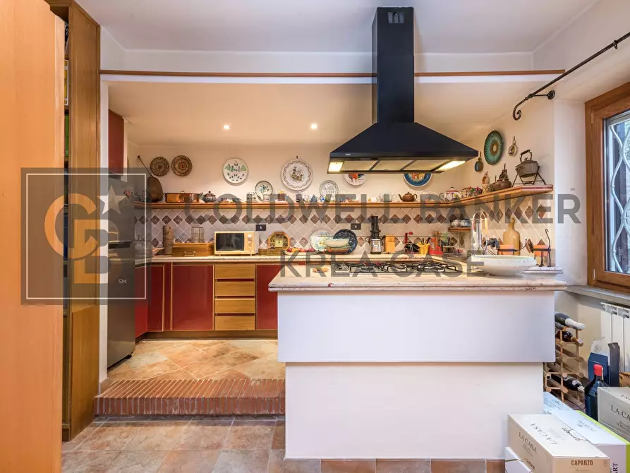 Immagine 8 di Casa semindipendente in vendita  in Via Di Spinabella a Marino