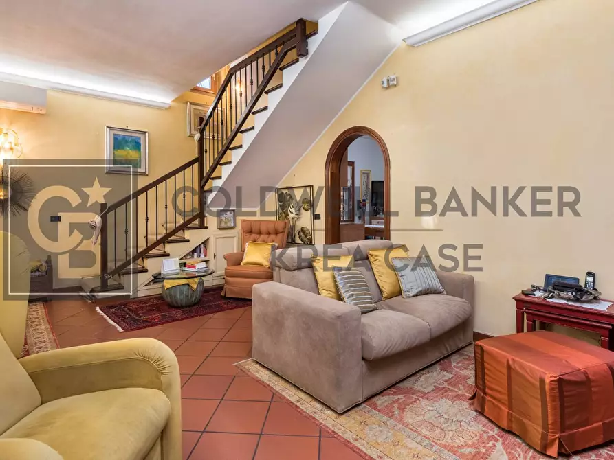 Immagine 11 di Casa semindipendente in vendita  in Via Di Spinabella a Marino