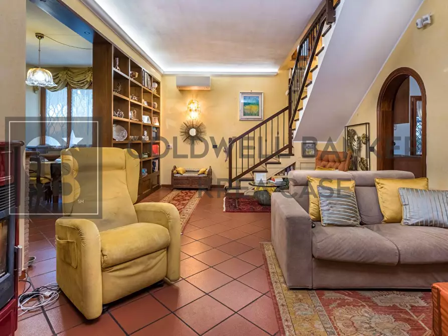 Immagine 14 di Casa semindipendente in vendita  in Via Di Spinabella a Marino