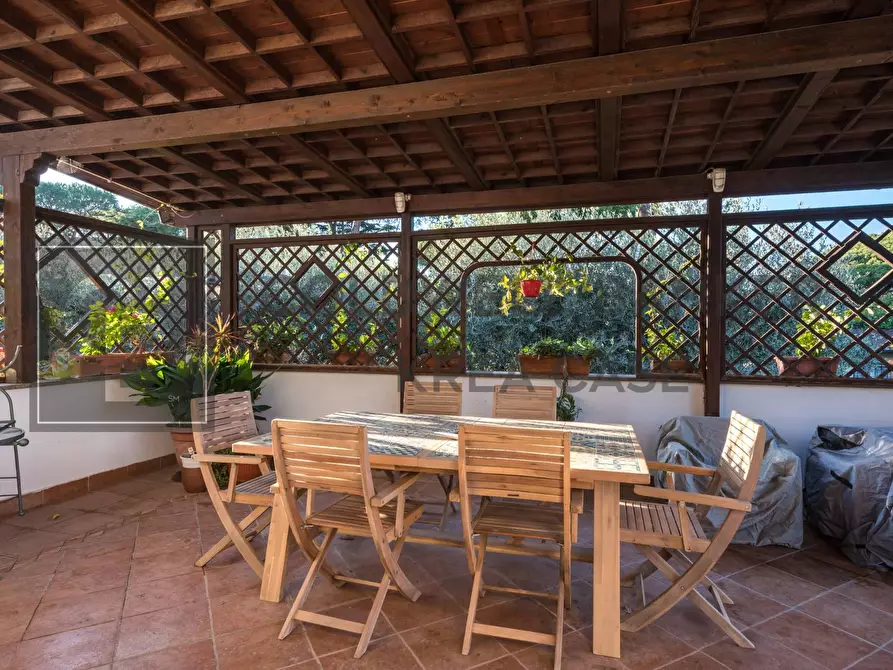 Immagine 18 di Casa semindipendente in vendita  in Via Di Spinabella a Marino