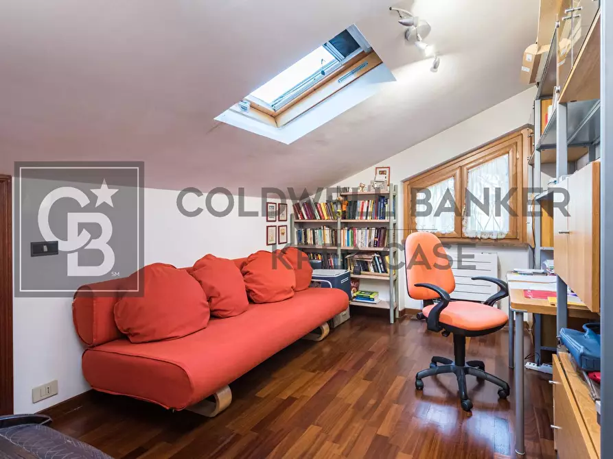 Immagine 29 di Casa semindipendente in vendita  in Via Di Spinabella a Marino