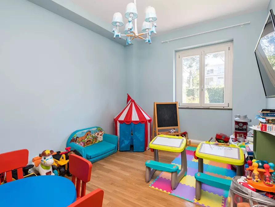 Immagine 20 di Villa in vendita  in Via Delle Gardenie a Marino