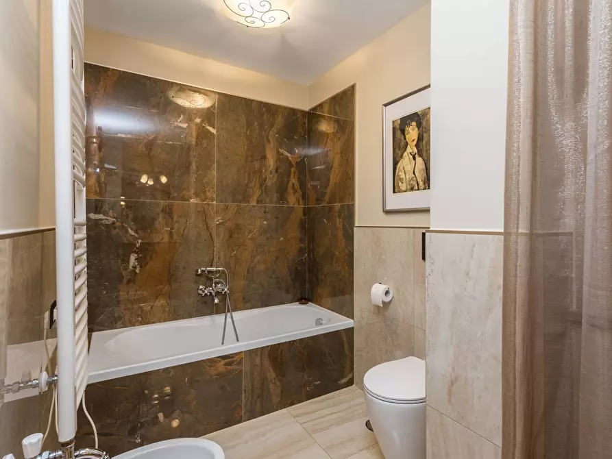 Immagine 22 di Villa in vendita  in Via Delle Gardenie a Marino