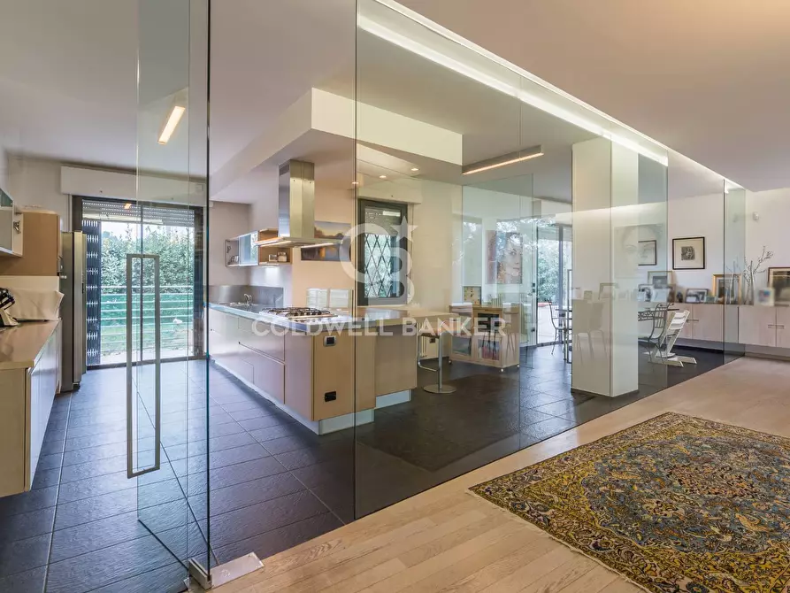 Immagine 4 di Villa in vendita  in Via Colle dei Pini a Riccione