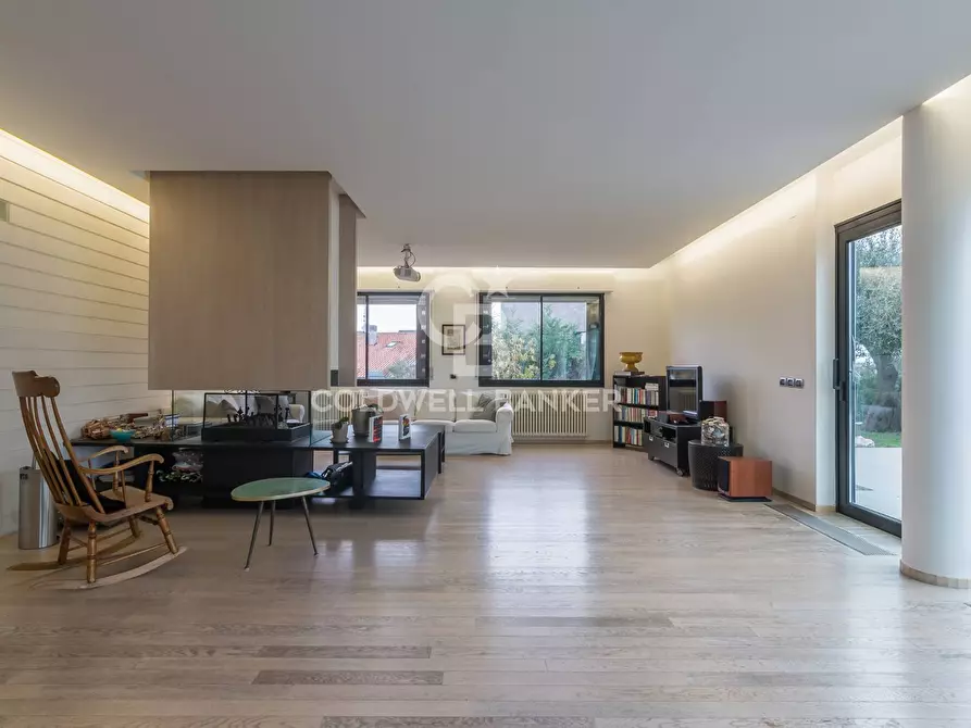 Immagine 14 di Villa in vendita  in Via Colle dei Pini a Riccione
