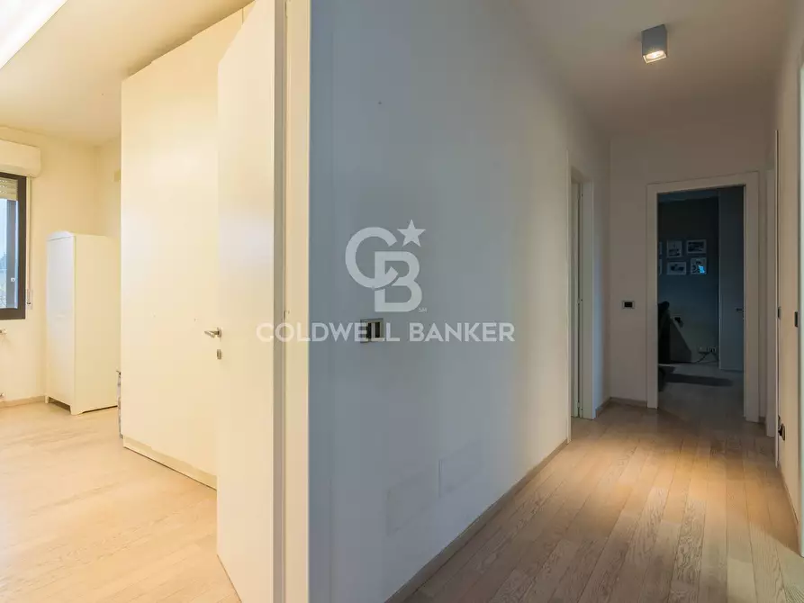 Immagine 21 di Villa in vendita  in Via Colle dei Pini a Riccione