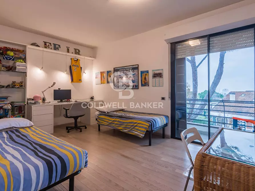 Immagine 28 di Villa in vendita  in Via Colle dei Pini a Riccione