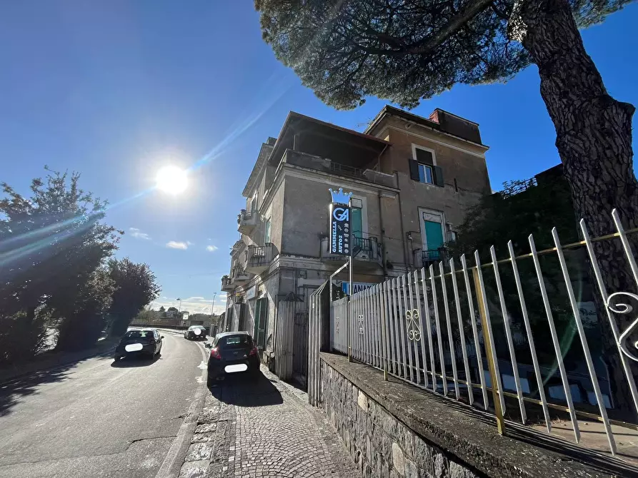 Immagine 1 di Appartamento in vendita  in via Principessa Margherita di Savoia a San Sebastiano Al Vesuvio