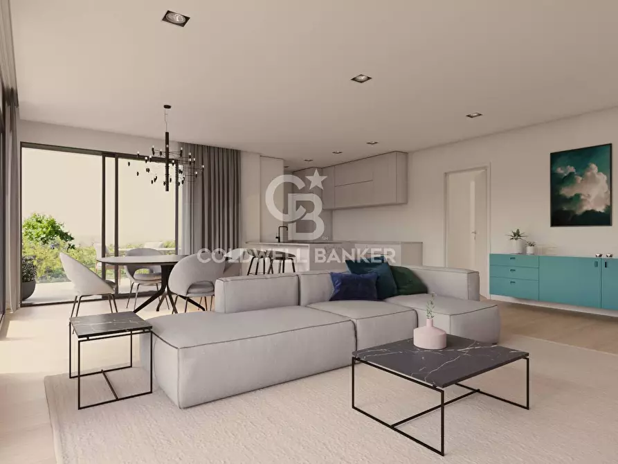 Immagine 21 di Appartamento in vendita  in Via Bassini a Riccione