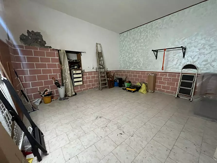 Immagine 4 di Appartamento in vendita  in Vico Case Riccardi a Napoli