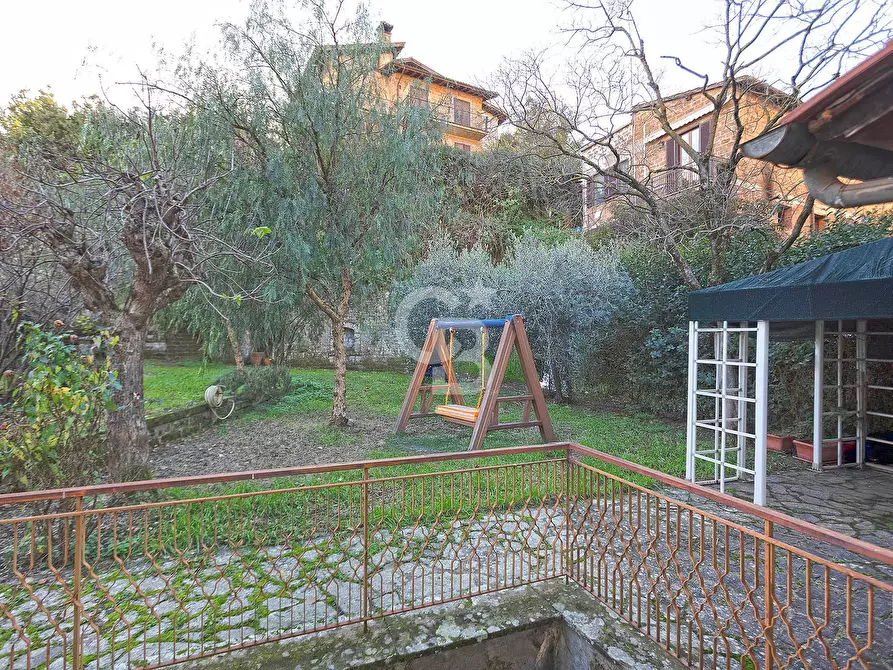 Immagine 27 di Appartamento in vendita  in Via Fontana Vecchia a Carbognano