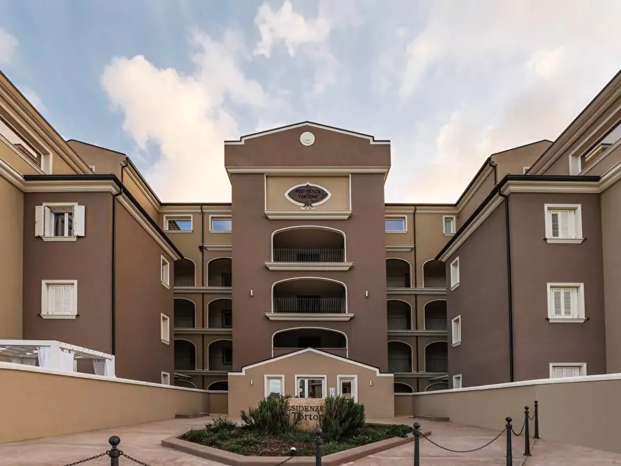 Immagine 25 di Attico in vendita  in via ada negri a Olbia