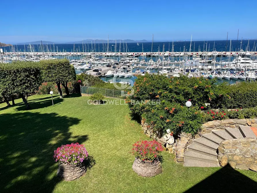 Immagine 3 di Albergo/B&B/Residence in vendita  in cala del pozzo a Castiglione Della Pescaia