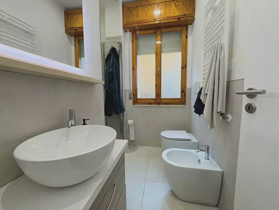 Immagine 9 di Appartamento in vendita  in Via Milano a Cattolica