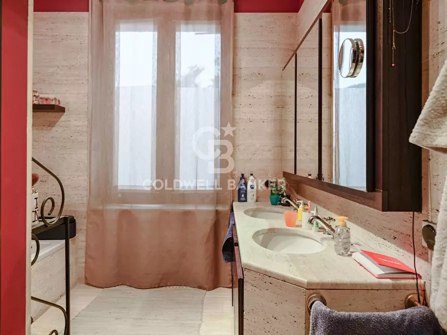 Immagine 30 di Villa in vendita  in Via Giacomo Matteotti a Solbiate Olona